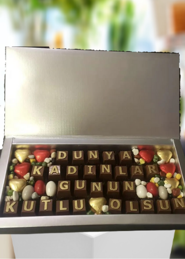 8 Mart Dünya Kadınlar Günü Çikolata Siparişi